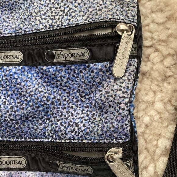 LeSportsac Classic 3-Zip Crossbody Bag Adjustable Strap silver blue purple black - Picture 7 of 7